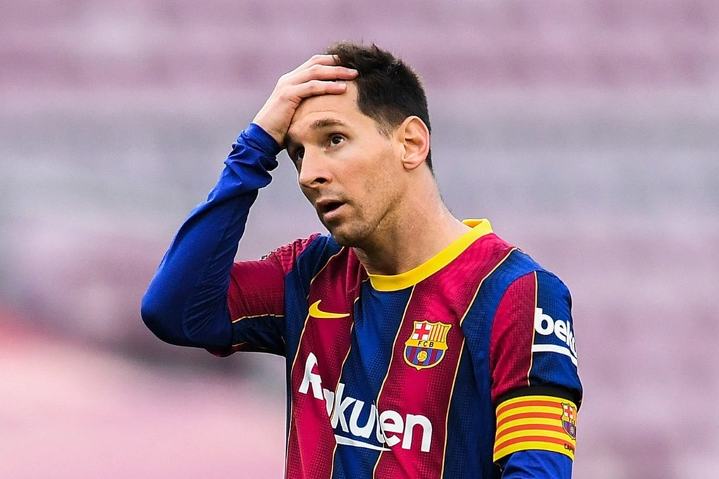 Cầu thủ Messi mang đến màu áo huyền thoại tại Barca