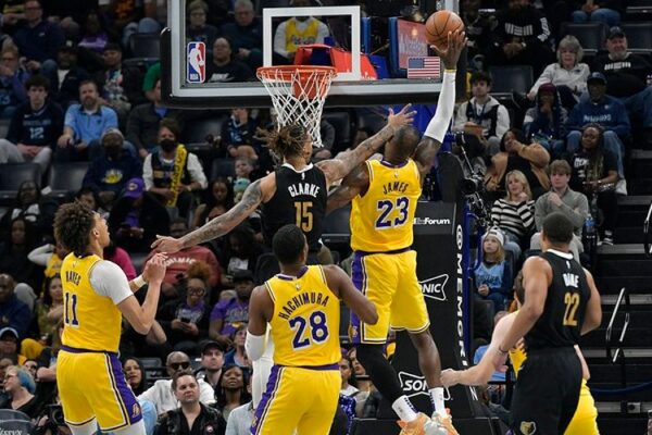 la lakers ch ng t s a d ng v s n s 106191 1711595186153